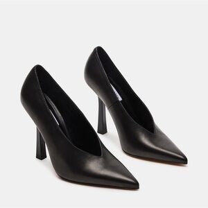 Steve Madden Sedona Black Leather Pumps